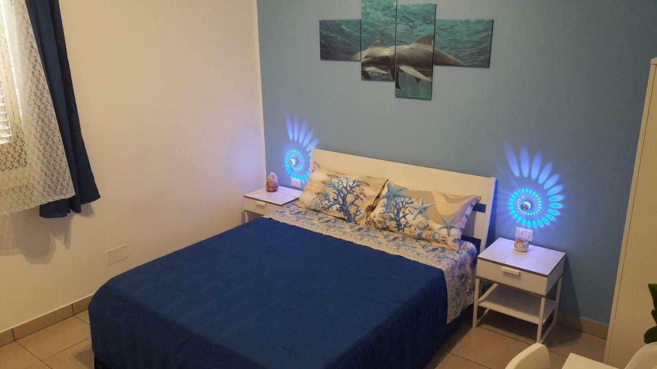 Angela'S House Bed & Breakfast Taranto Bagian luar foto